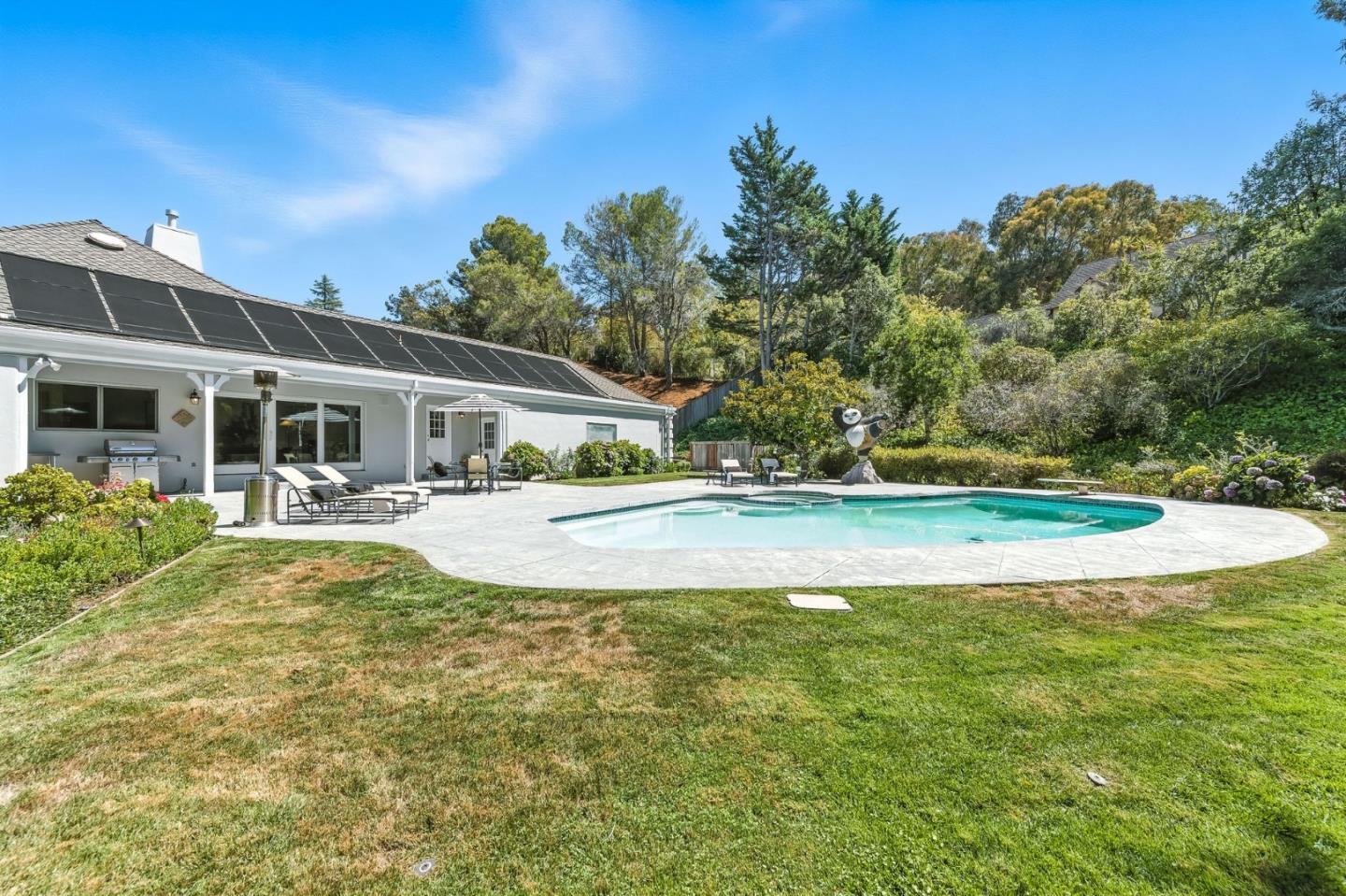 Detail Gallery Image 42 of 58 For 2530 Skyfarm Dr, Hillsborough,  CA 94010 - 4 Beds | 4 Baths