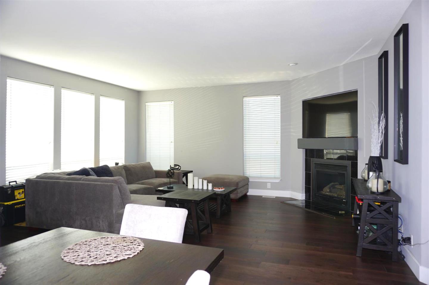 Detail Gallery Image 12 of 29 For 1225 Vienna Dr #450,  Sunnyvale,  CA 94089 - 3 Beds | 2 Baths
