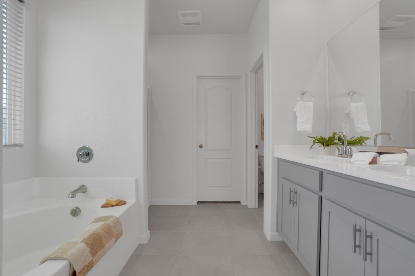 Detail Gallery Image 23 of 29 For 2911 Buckley Ct, Manteca,  CA 95337 - 4 Beds | 2 Baths