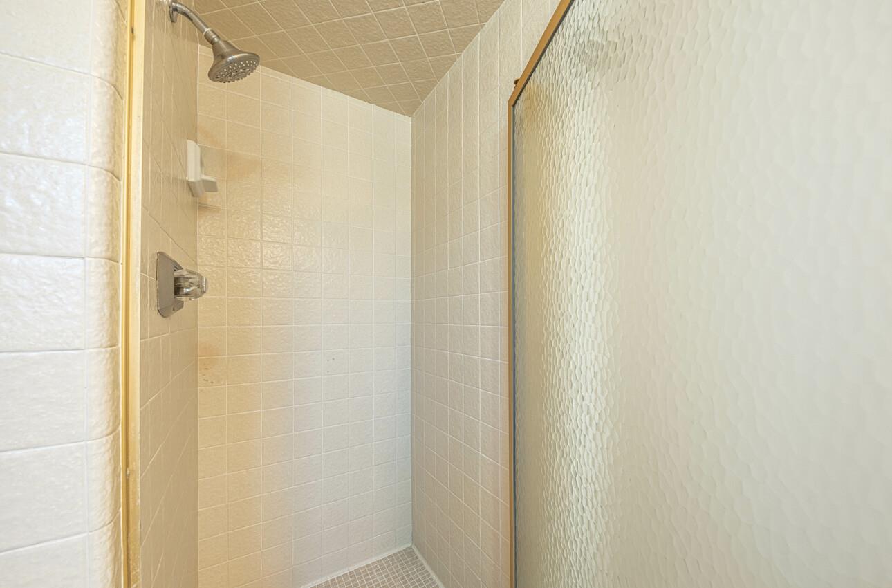 611 W Alisal St, Salinas, CA 93901 photo 38