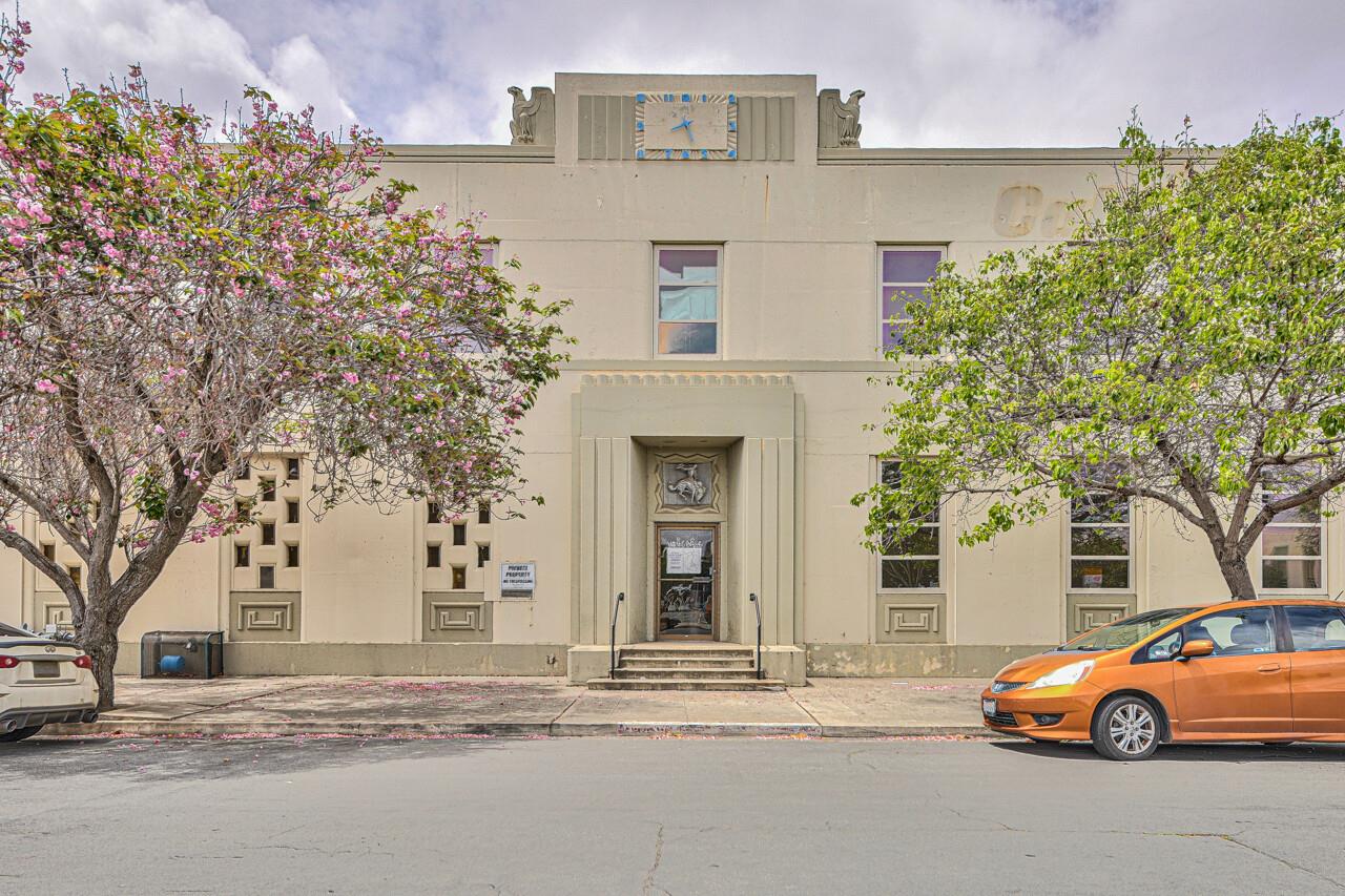 Detail Gallery Image 2 of 49 For 123 W Alisal St, Salinas,  CA 93901 - – Beds | – Baths