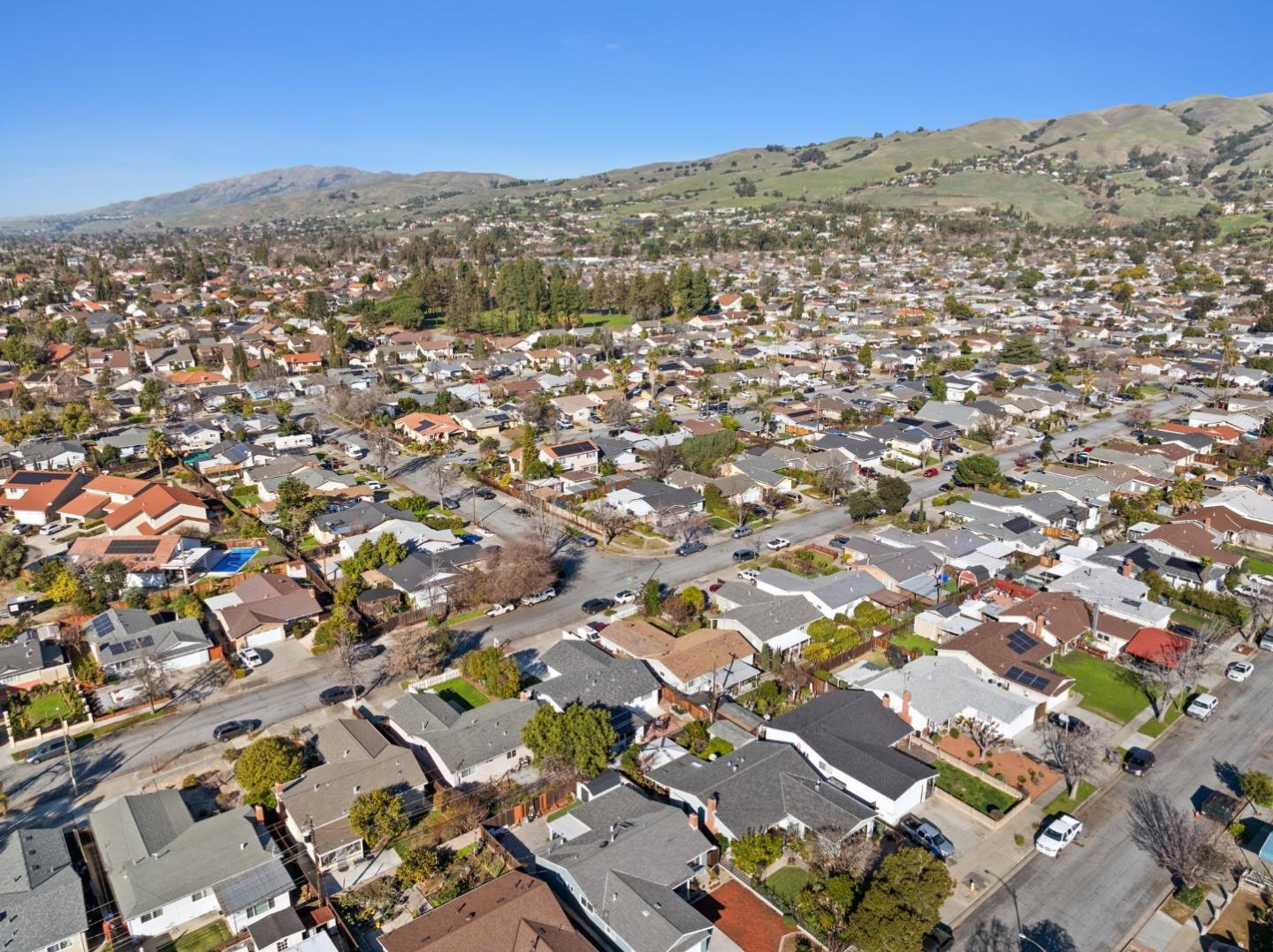 Detail Gallery Image 40 of 44 For 3142 Modred Dr, San Jose,  CA 95127 - 3 Beds | 2 Baths