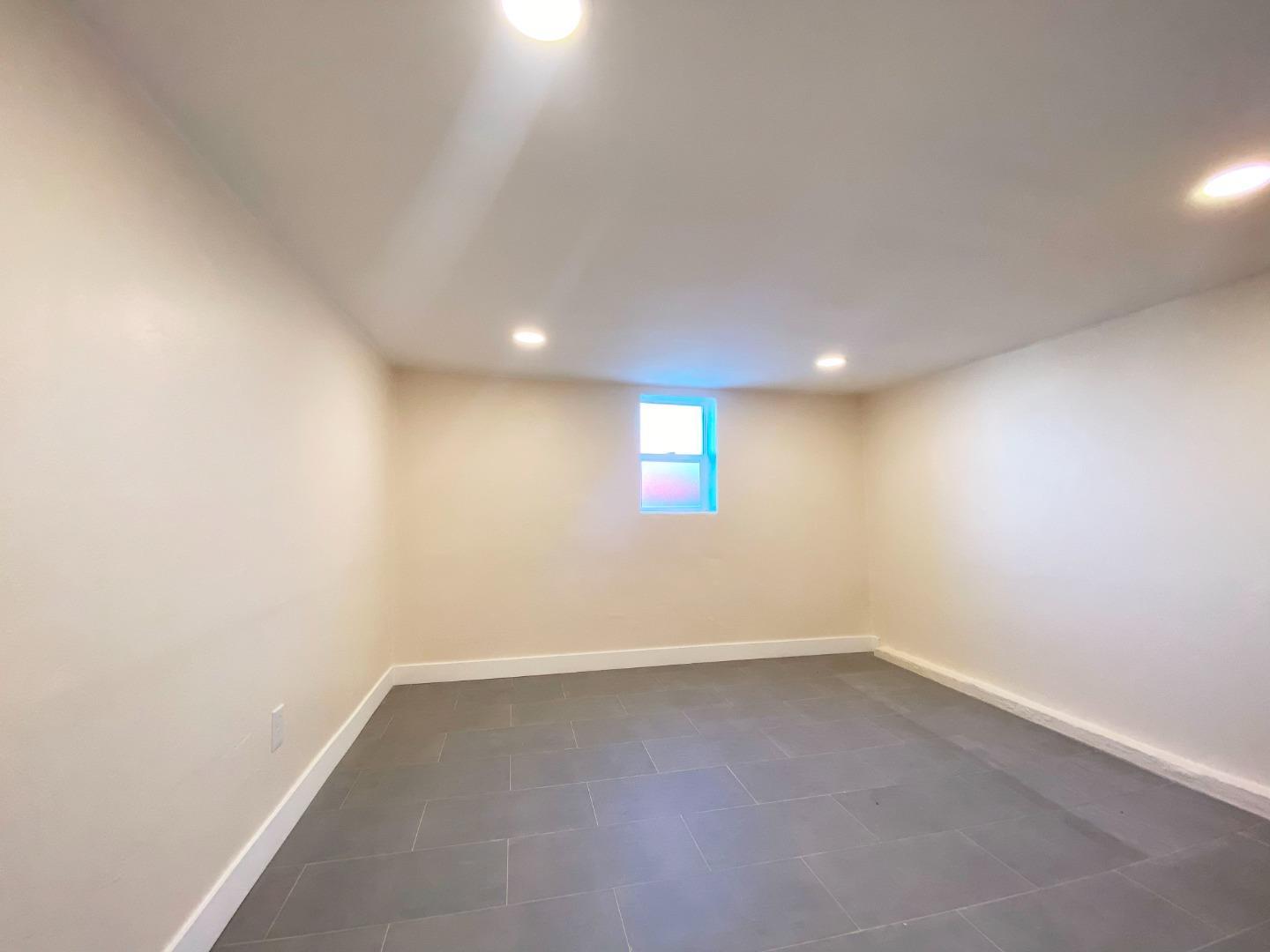 Detail Gallery Image 15 of 16 For 1595 Pomona Ave #01,  San Jose,  CA 95110 - – Beds | – Baths