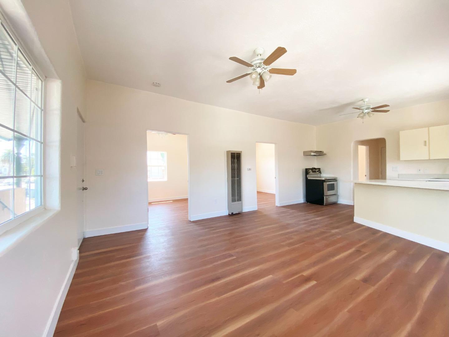 Detail Gallery Image 6 of 15 For 1595 Pomona Ave #01,  San Jose,  CA 95110 - – Beds | – Baths