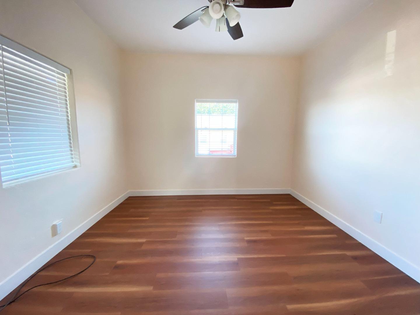 Detail Gallery Image 8 of 15 For 1595 Pomona Ave #01,  San Jose,  CA 95110 - – Beds | – Baths