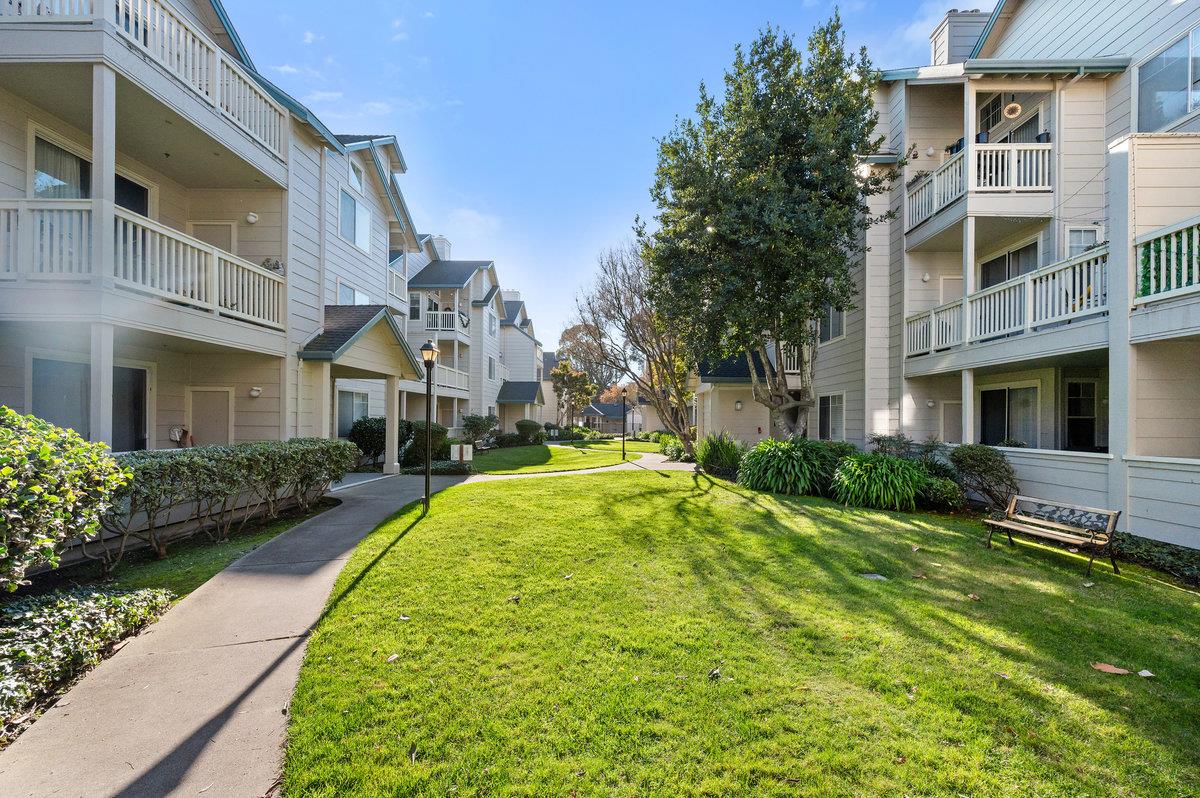 Detail Gallery Image 33 of 34 For 1400 El Camino Real #107,  South San Francisco,  CA 94080 - 2 Beds | 2 Baths