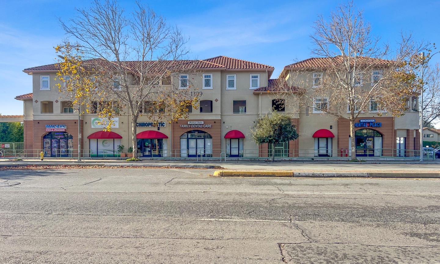 Detail Gallery Image 1 of 23 For 1399 S Winchester Blvd #206,  San Jose,  CA 95128 - 2 Beds | 2/1 Baths