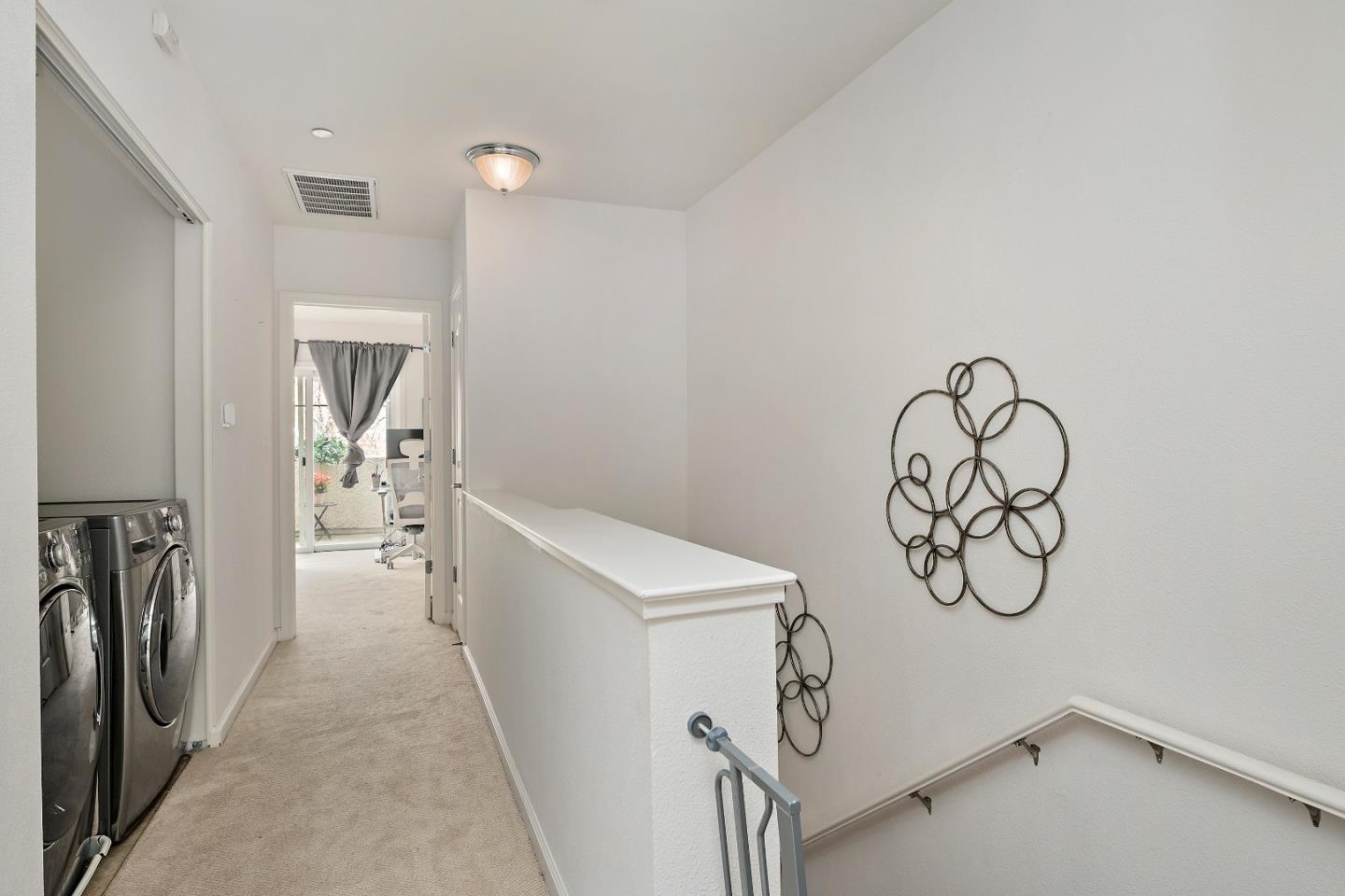 Detail Gallery Image 15 of 23 For 1399 S Winchester Blvd #206,  San Jose,  CA 95128 - 2 Beds | 2/1 Baths