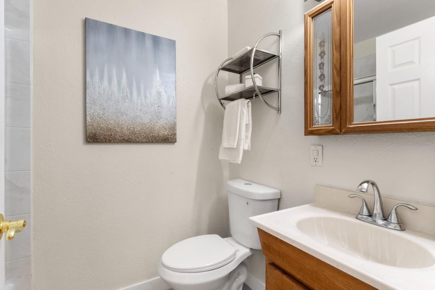 Detail Gallery Image 31 of 44 For 1394 Oslo Ln, San Jose,  CA 95118 - 3 Beds | 2 Baths