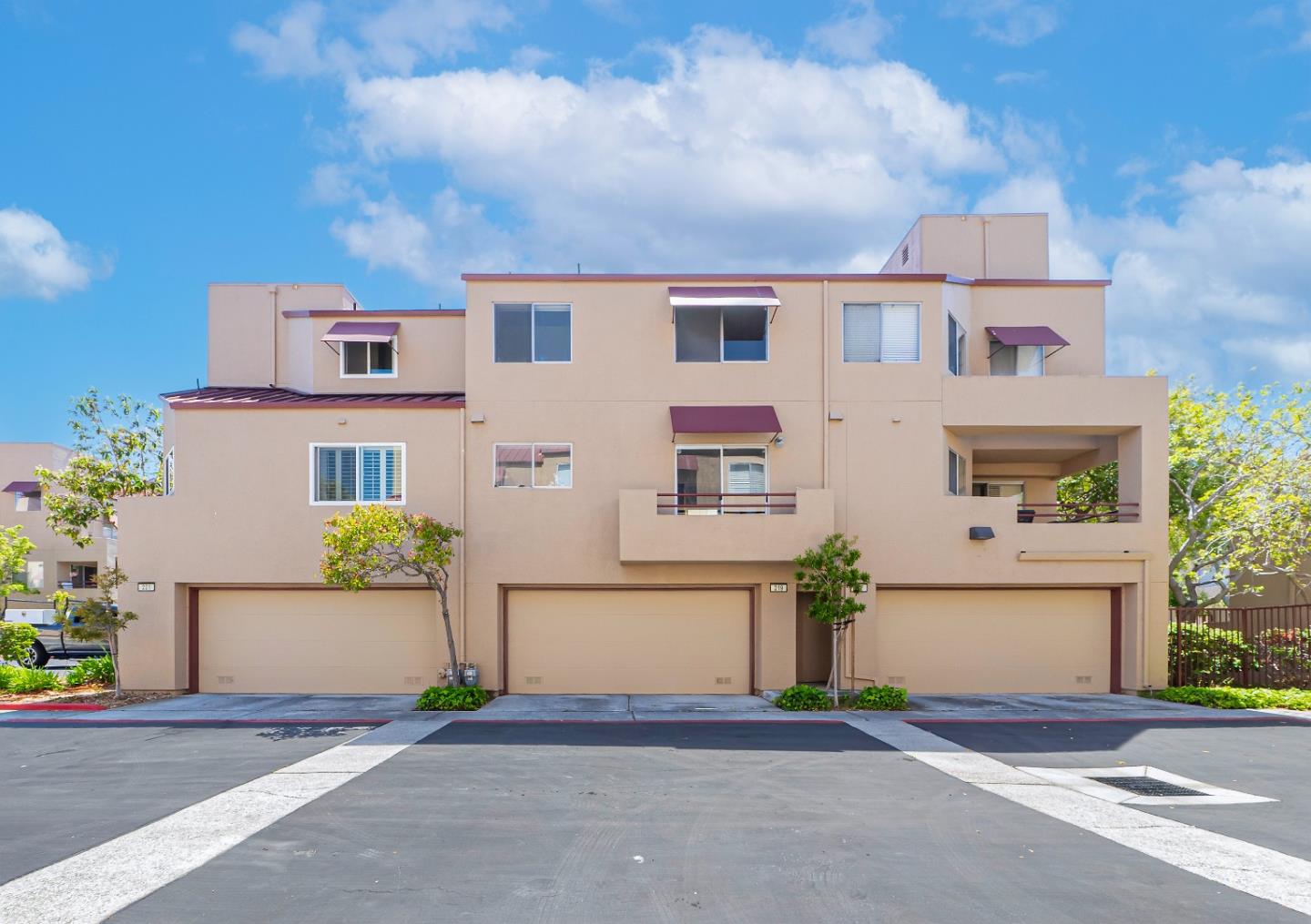 Detail Gallery Image 21 of 28 For 219 Commons Ln, Foster City,  CA 94404 - 2 Beds | 2 Baths