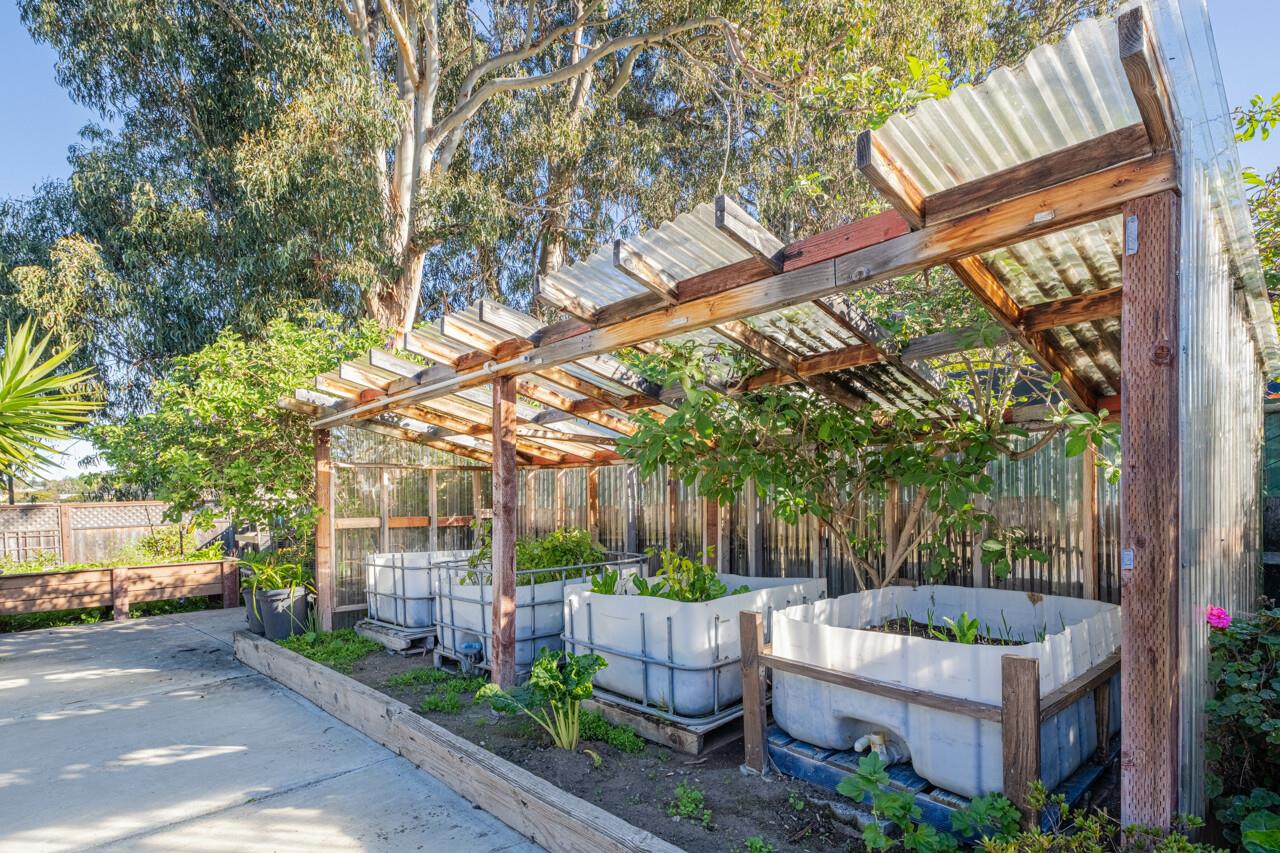 Detail Gallery Image 23 of 27 For 1615 Military Ave, Seaside,  CA 93955 - 3 Beds | 1 Baths