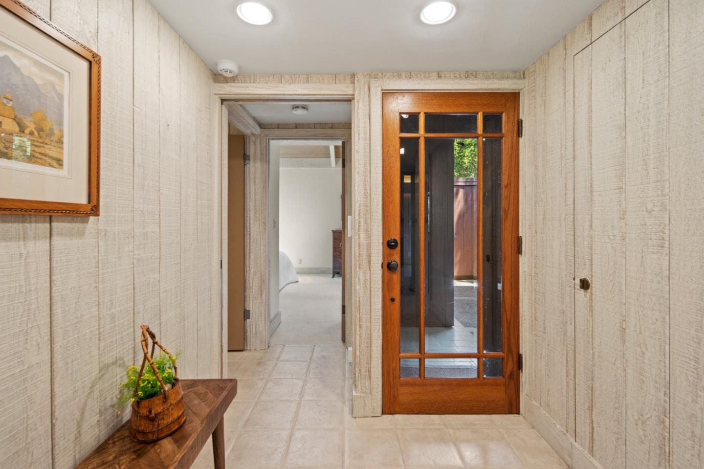 Detail Gallery Image 4 of 22 For 7026 Valley Greens Cir #18,  Carmel,  CA 93923 - 2 Beds | 2 Baths