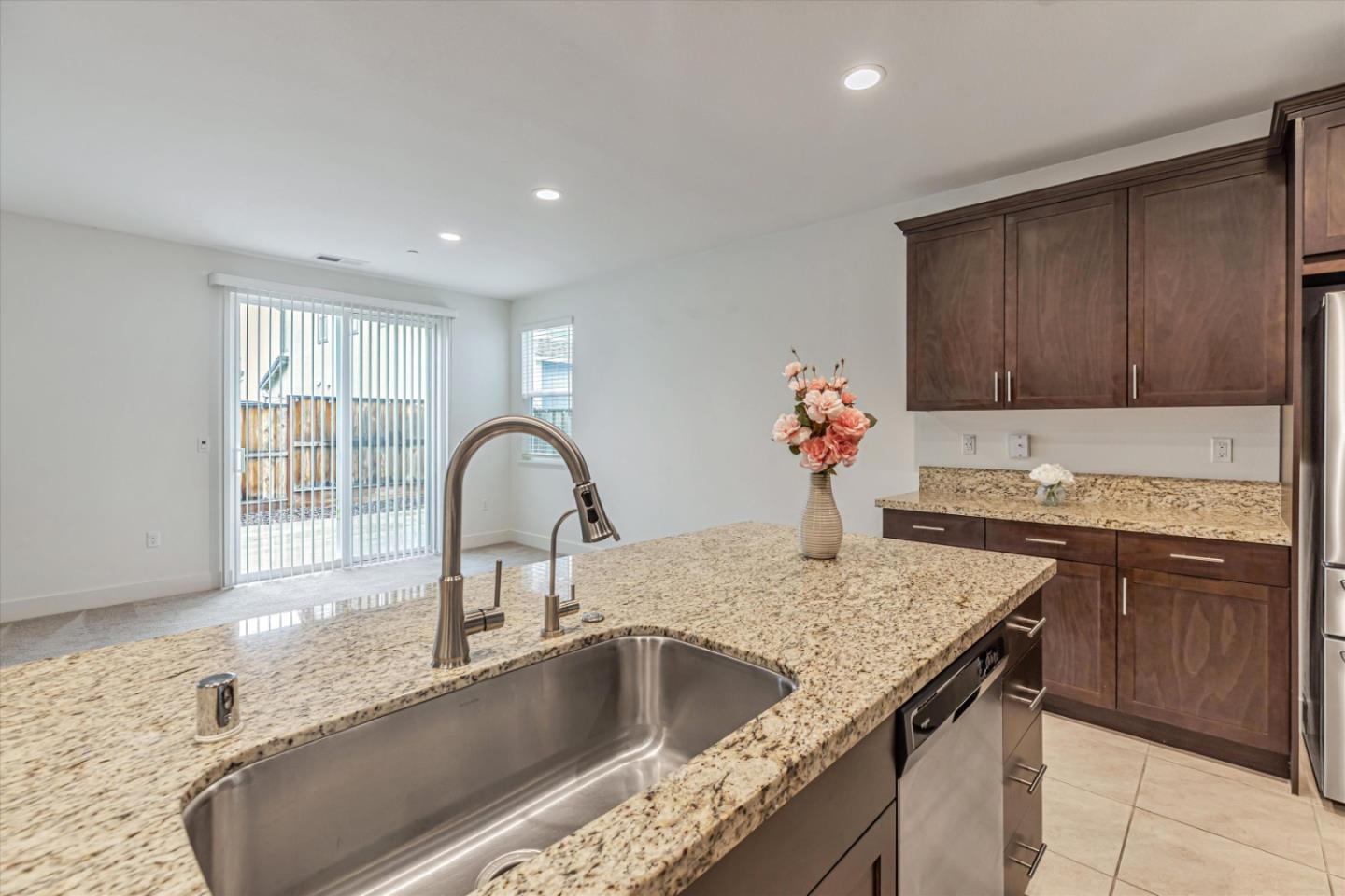 Detail Gallery Image 17 of 67 For 1380 Chariot Rd, Hollister,  CA 95023 - 3 Beds | 2 Baths