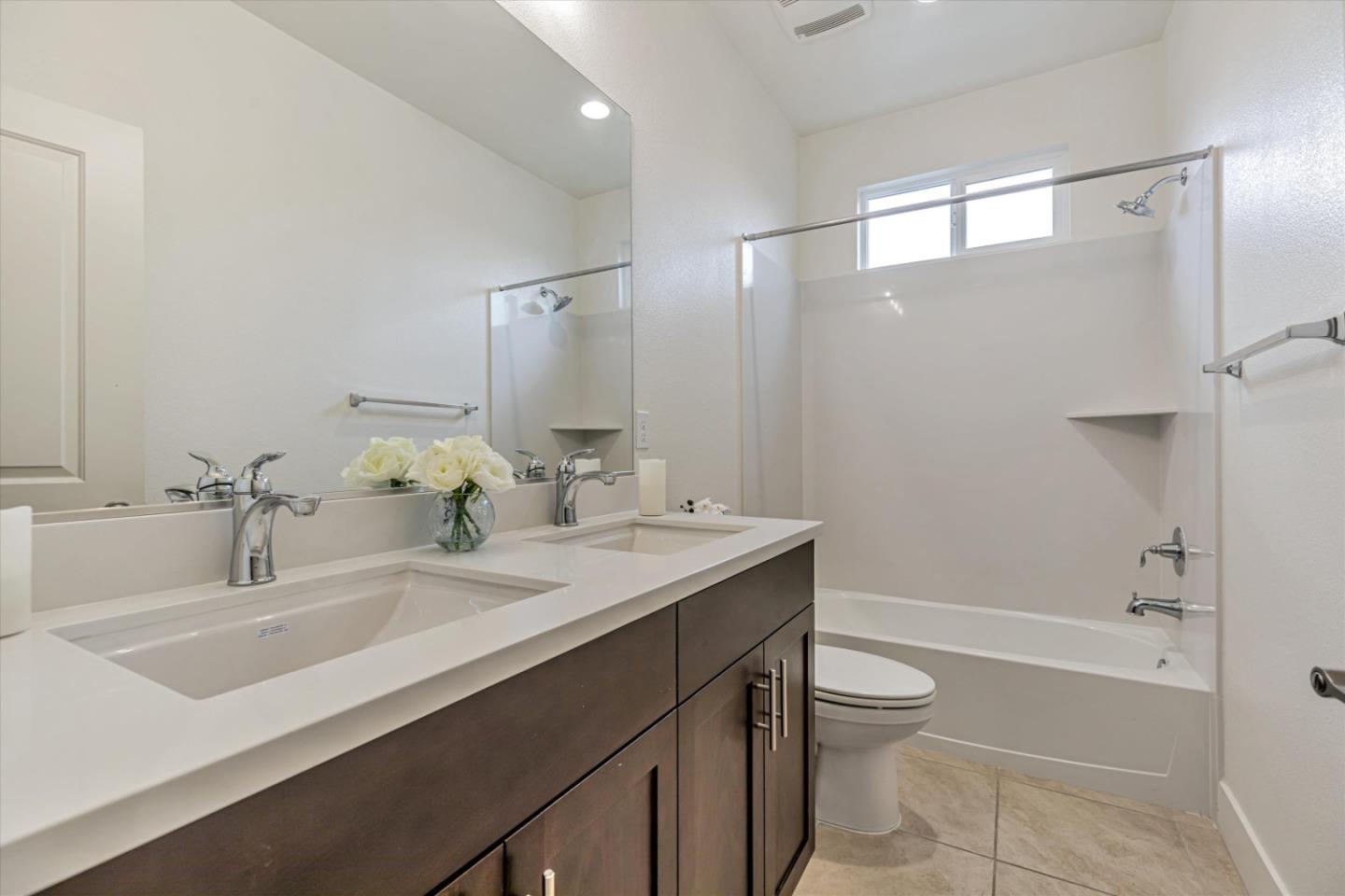 Detail Gallery Image 37 of 67 For 1380 Chariot Rd, Hollister,  CA 95023 - 3 Beds | 2 Baths