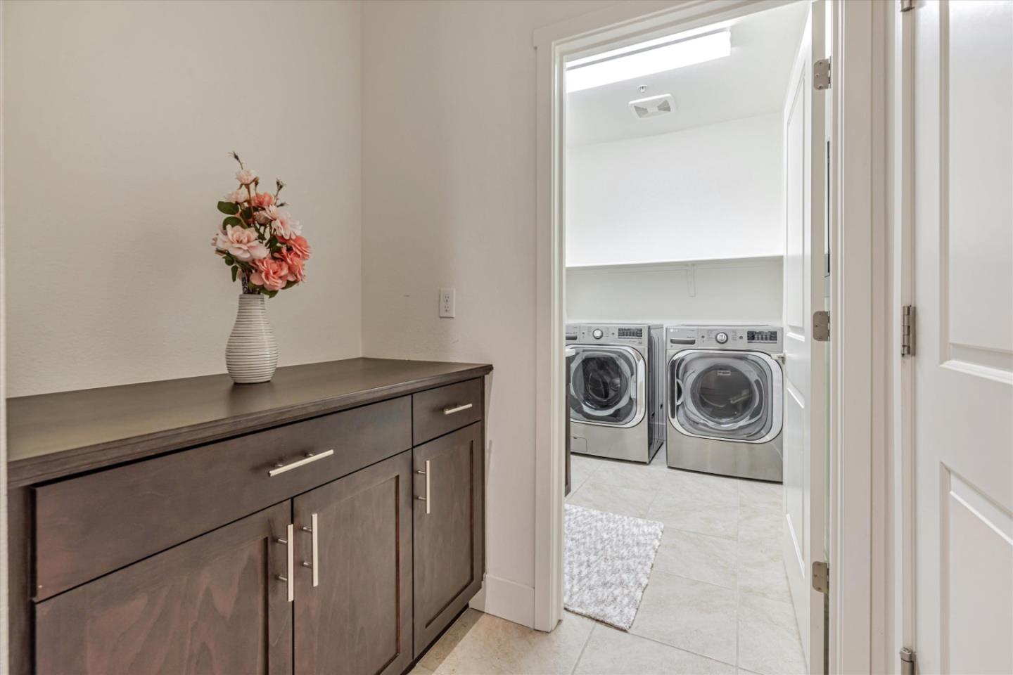 Detail Gallery Image 39 of 67 For 1380 Chariot Rd, Hollister,  CA 95023 - 3 Beds | 2 Baths