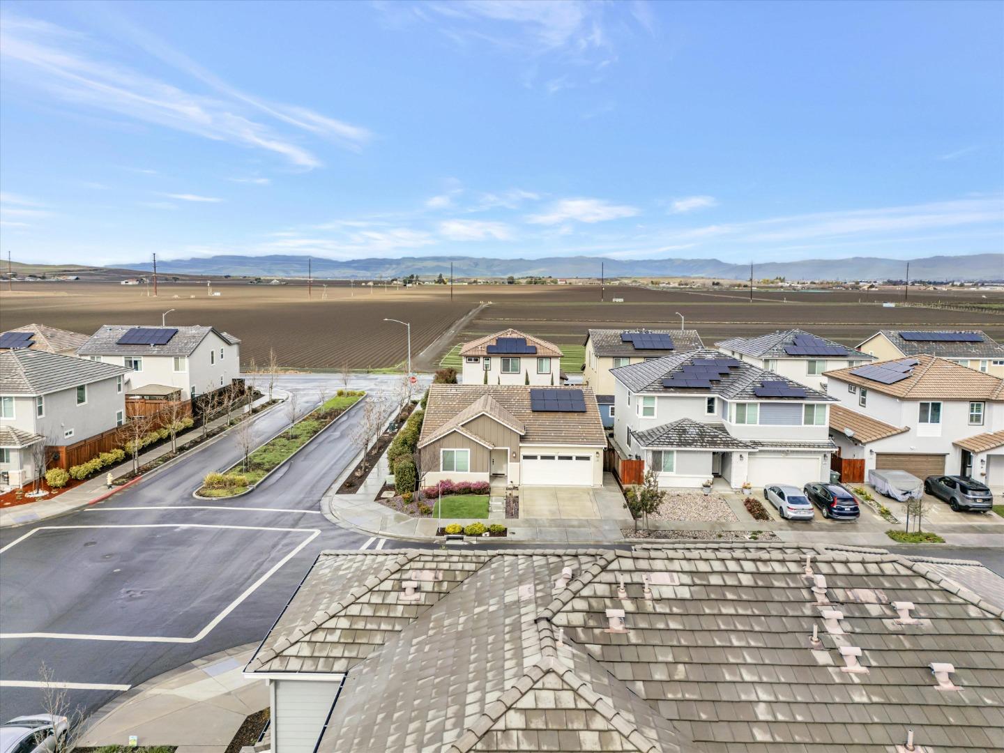 Detail Gallery Image 50 of 67 For 1380 Chariot Rd, Hollister,  CA 95023 - 3 Beds | 2 Baths
