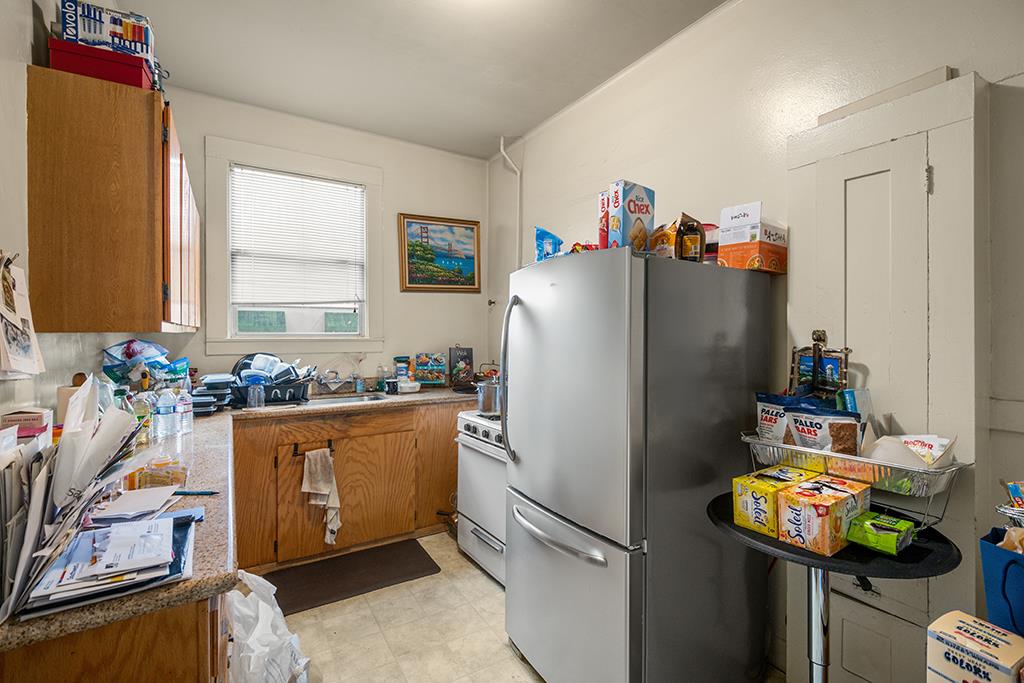 Detail Gallery Image 7 of 19 For 2878 Telegraph Ave, Oakland,  CA 94609 - – Beds | – Baths