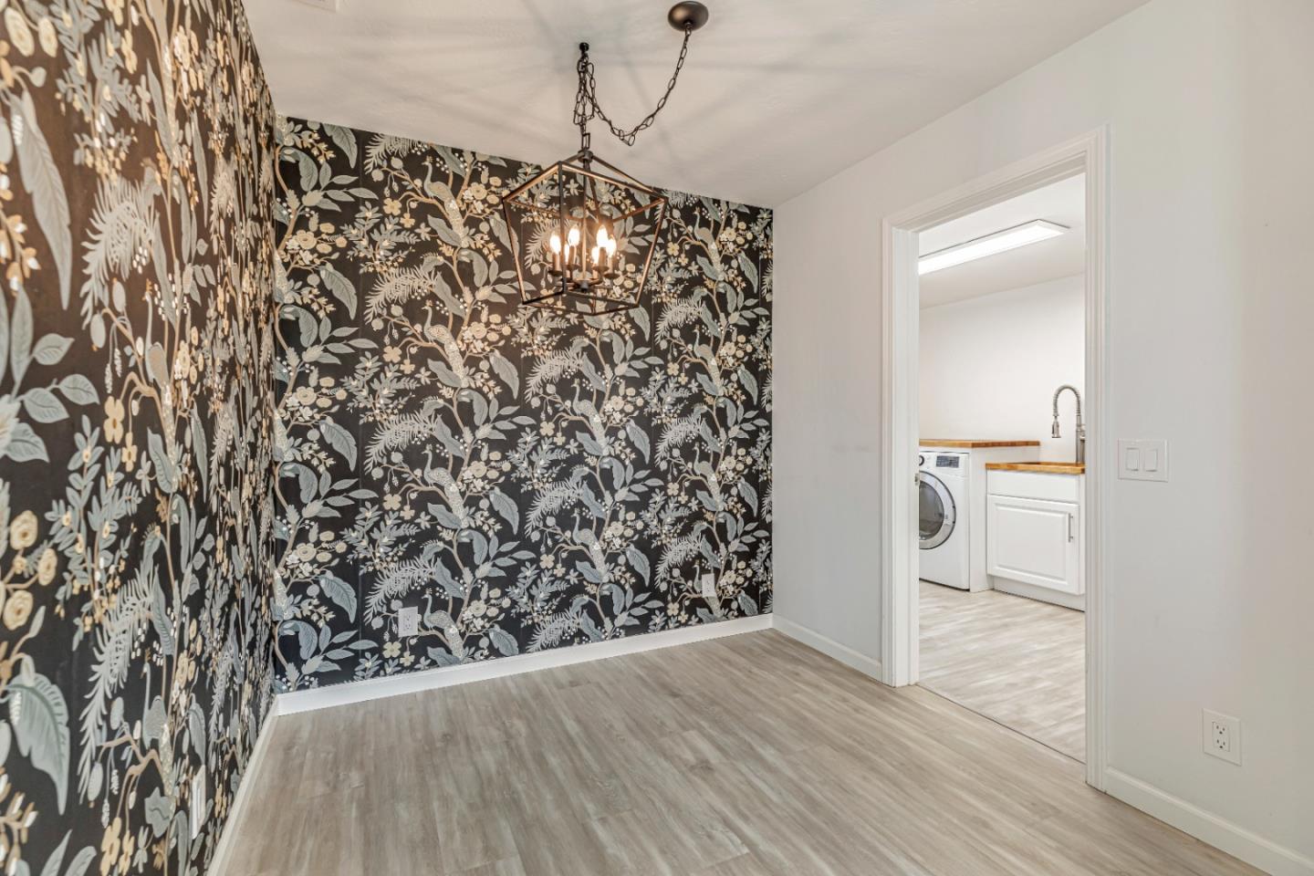 Detail Gallery Image 16 of 28 For 1920 Grandview St, Seaside,  CA 93955 - 3 Beds | 2 Baths