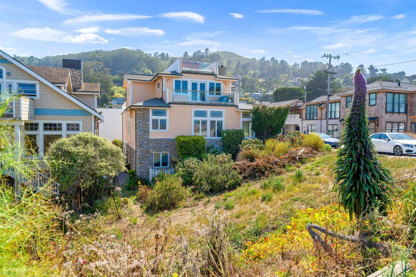 Detail Gallery Image 70 of 79 For 1207 Danmann Ave, Pacifica,  CA 94044 - 4 Beds | 4 Baths