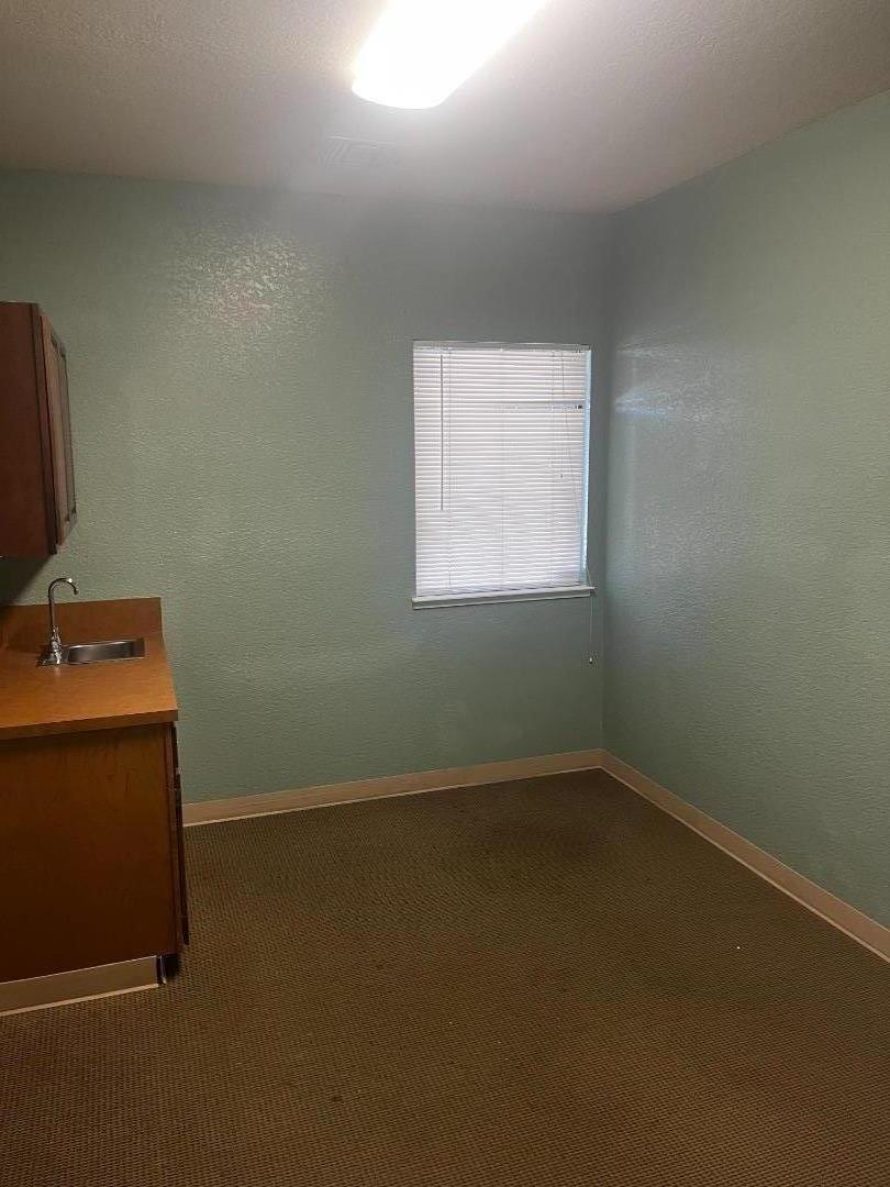 Detail Gallery Image 12 of 17 For 1326 Natividad Rd #A2,  Salinas,  CA 93906 - – Beds | – Baths