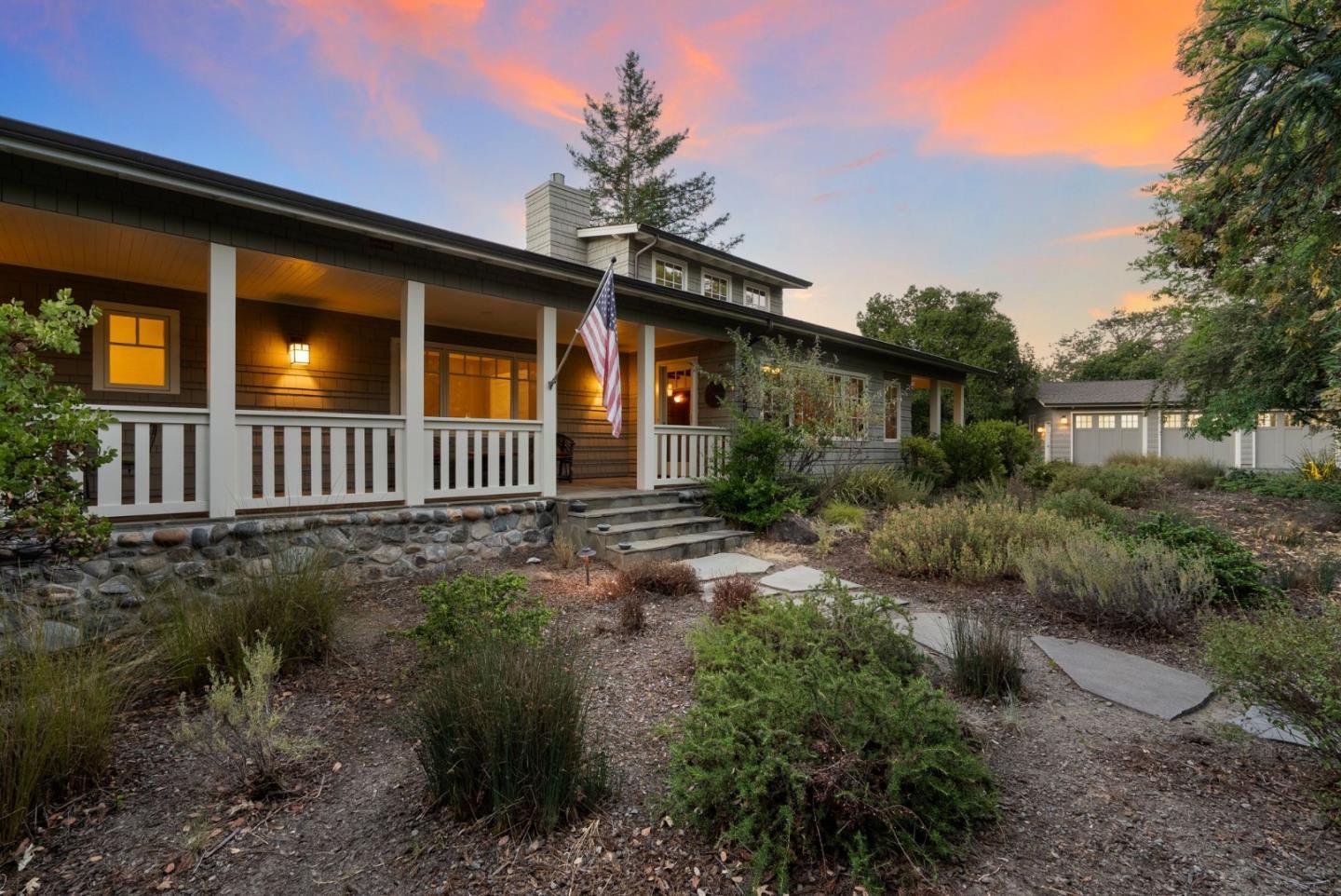Detail Gallery Image 2 of 80 For 105 Highland Ave, Los Gatos,  CA 95030 - 5 Beds | 4/1 Baths