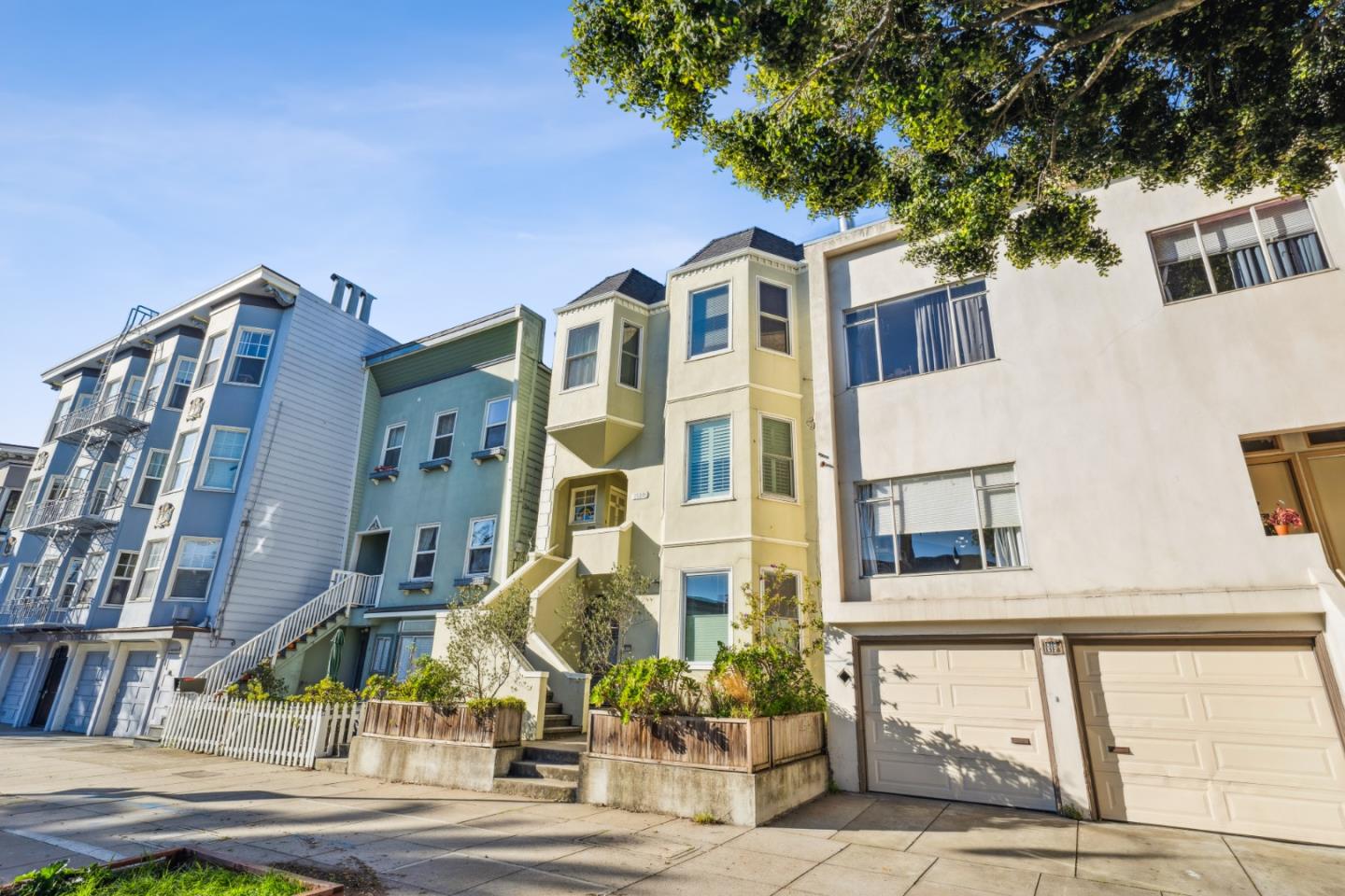 Detail Gallery Image 1 of 1 For 1518 Dolores St, San Francisco,  CA 94110 - 2 Beds | 1 Baths