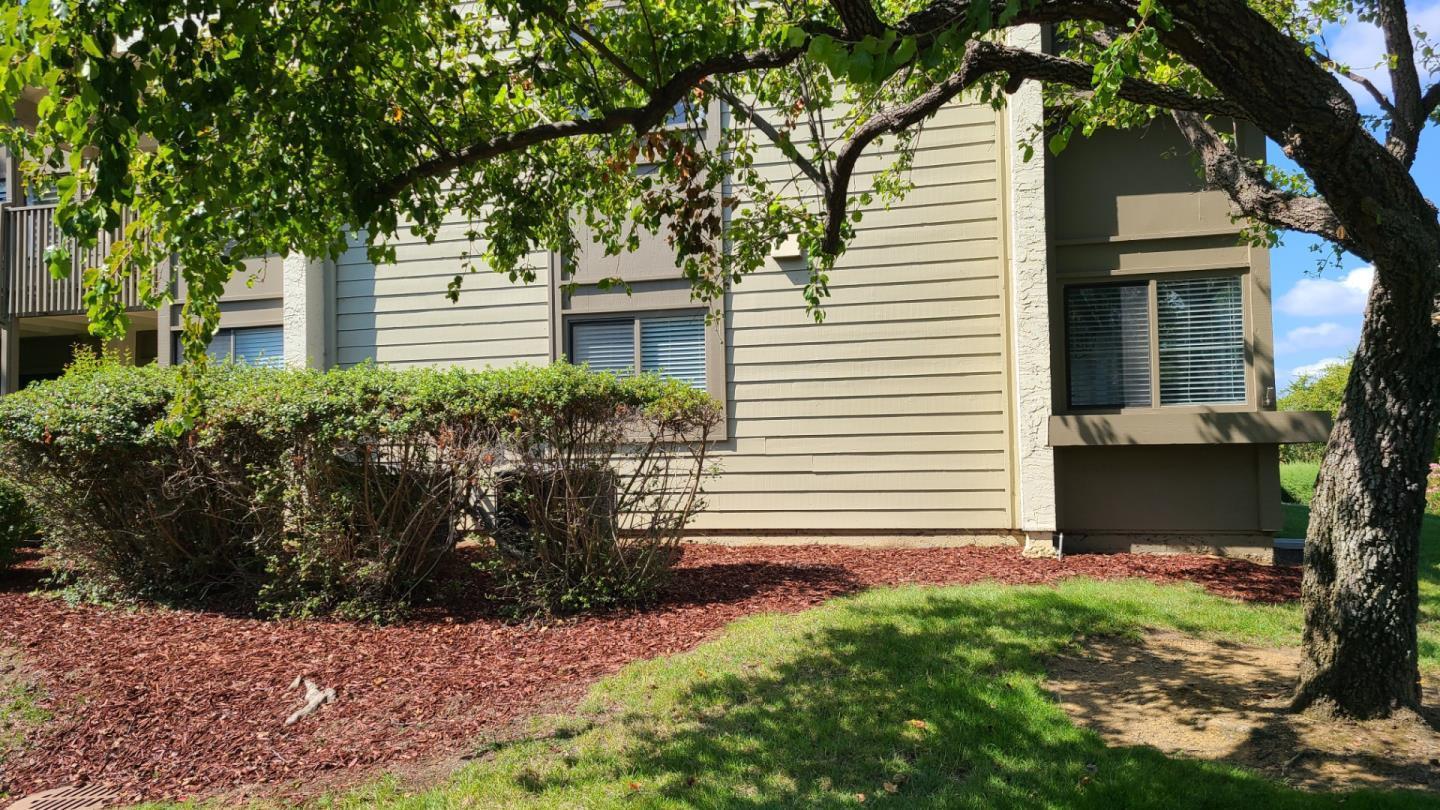 Detail Gallery Image 34 of 35 For 8461 Traminer Ct, San Jose,  CA 95135 - 2 Beds | 2 Baths