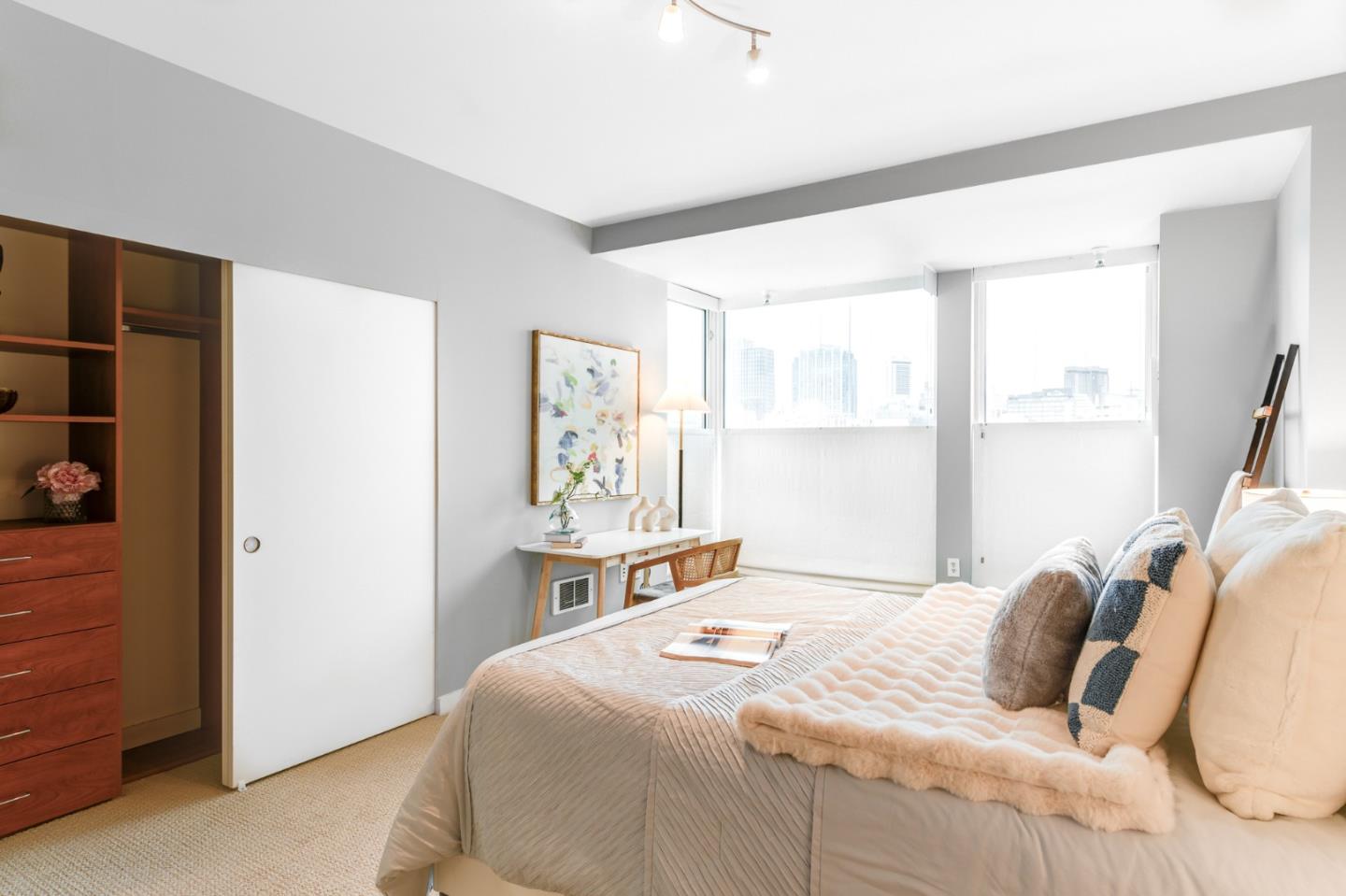 Detail Gallery Image 10 of 28 For 555 4th St #527,  San Francisco,  CA 94107 - 2 Beds | 2 Baths