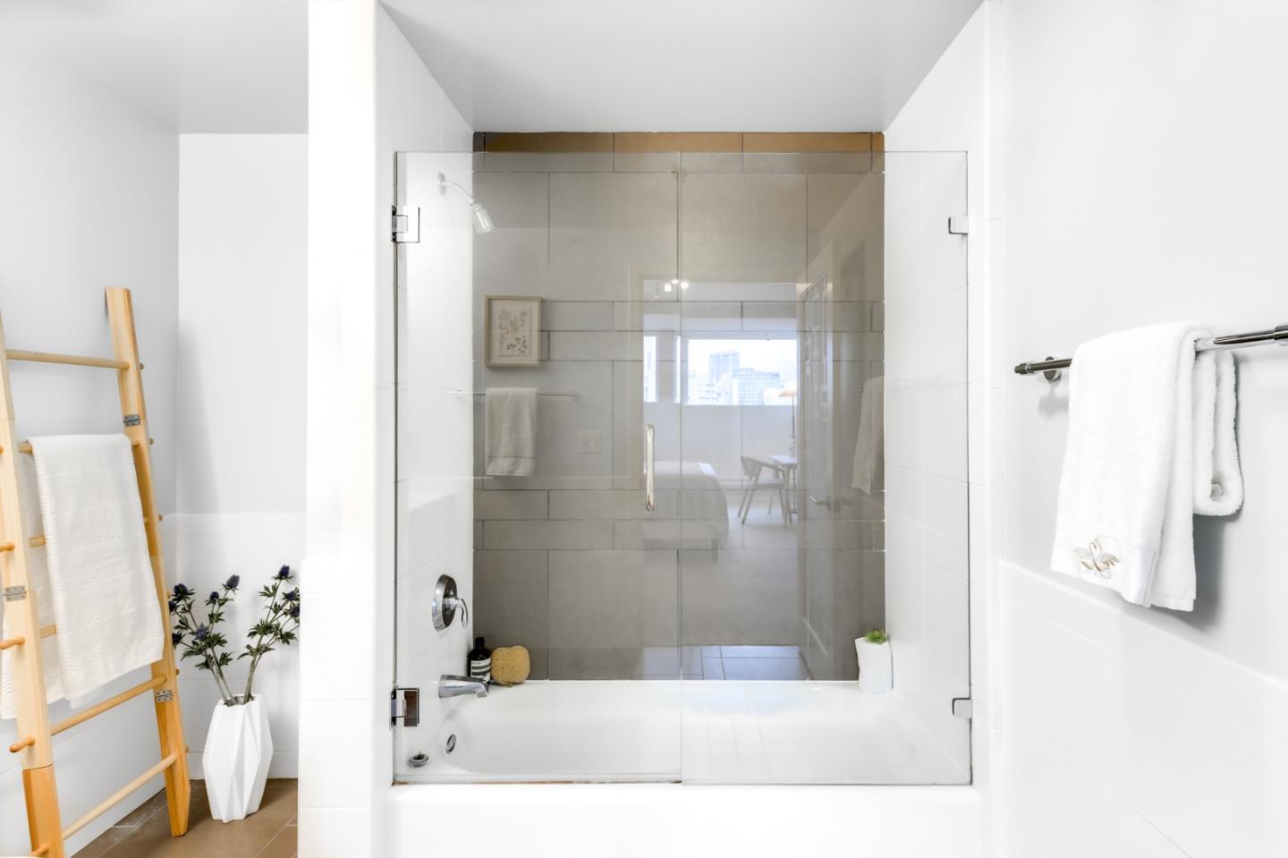 Detail Gallery Image 13 of 28 For 555 4th St #527,  San Francisco,  CA 94107 - 2 Beds | 2 Baths