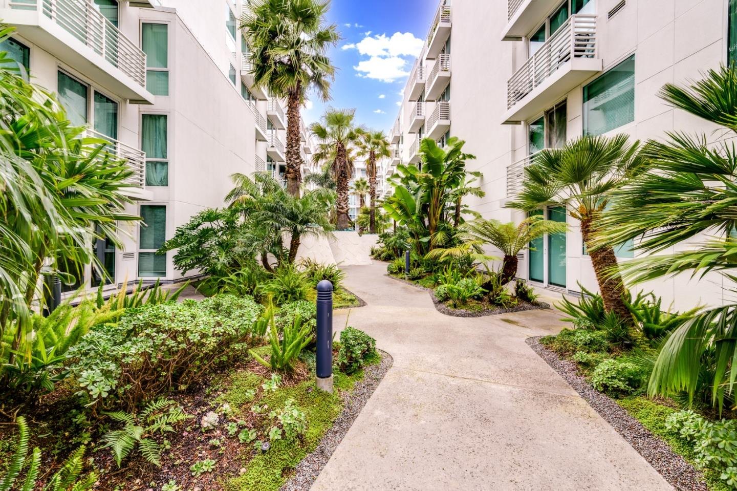 Detail Gallery Image 24 of 28 For 555 4th St #527,  San Francisco,  CA 94107 - 2 Beds | 2 Baths