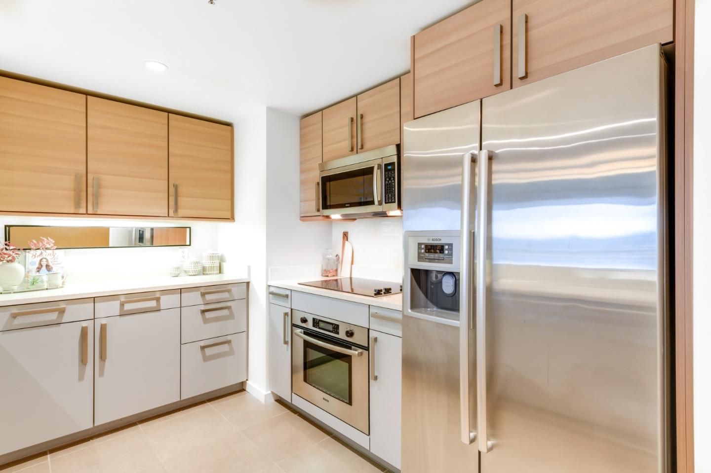 Detail Gallery Image 5 of 28 For 555 4th St #527,  San Francisco,  CA 94107 - 2 Beds | 2 Baths