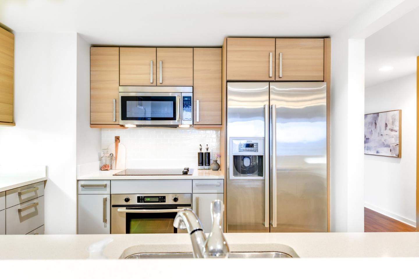 Detail Gallery Image 6 of 28 For 555 4th St #527,  San Francisco,  CA 94107 - 2 Beds | 2 Baths
