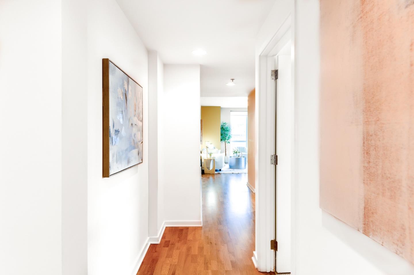 Detail Gallery Image 7 of 28 For 555 4th St #527,  San Francisco,  CA 94107 - 2 Beds | 2 Baths