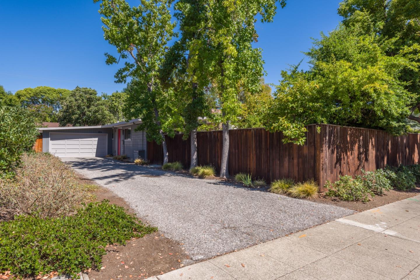 Detail Gallery Image 1 of 1 For 354 Tennessee Ln, Palo Alto,  CA 94306 - 3 Beds | 2 Baths