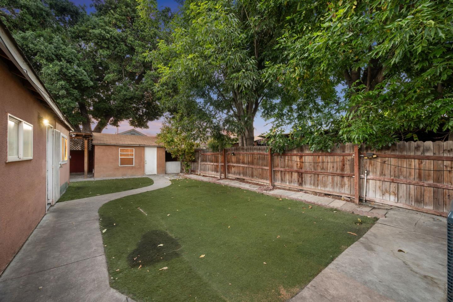 Detail Gallery Image 28 of 48 For 1203 Whitton Ave, San Jose,  CA 95116 - 4 Beds | 3 Baths