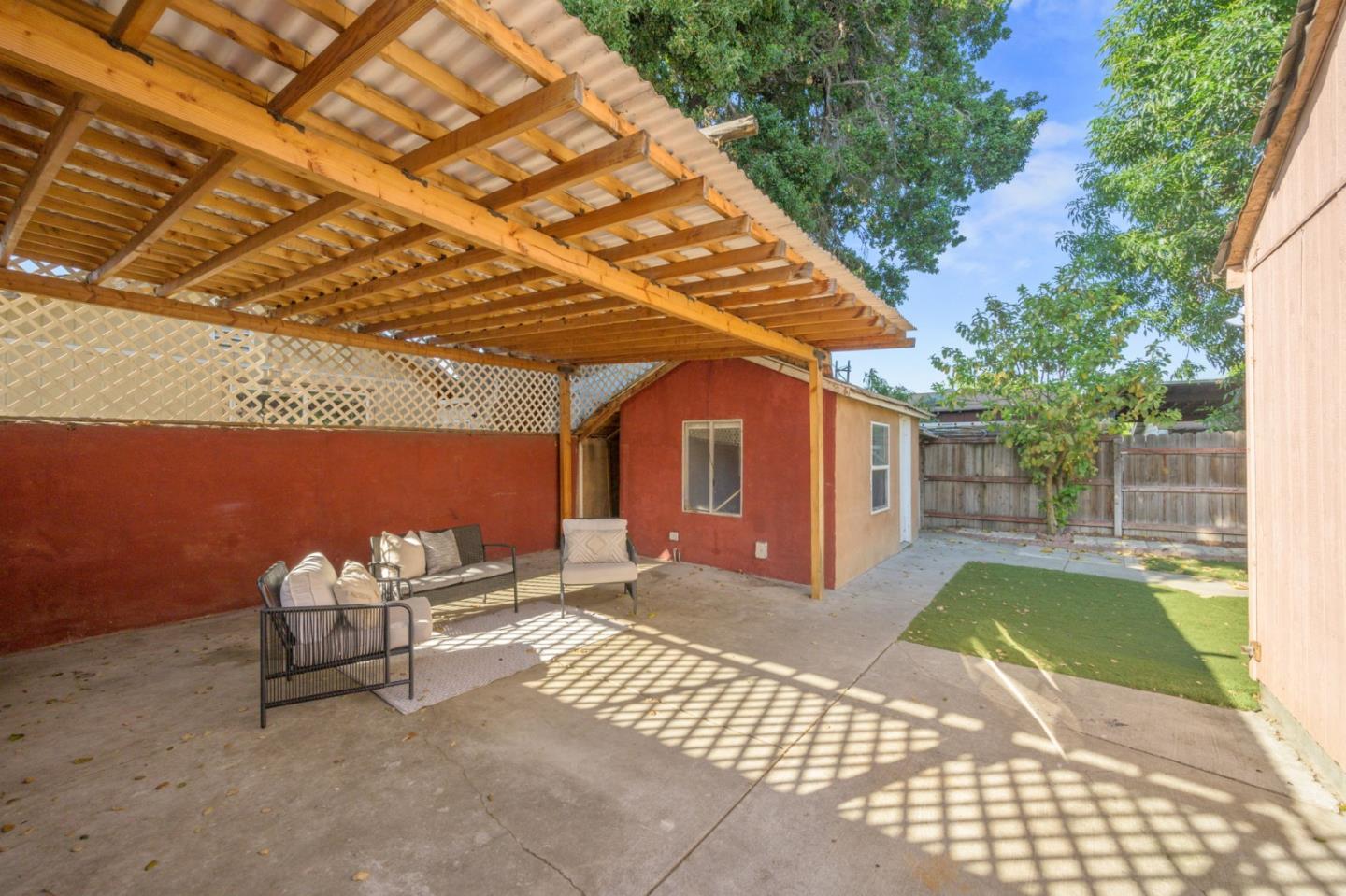 Detail Gallery Image 45 of 48 For 1203 Whitton Ave, San Jose,  CA 95116 - 4 Beds | 3 Baths