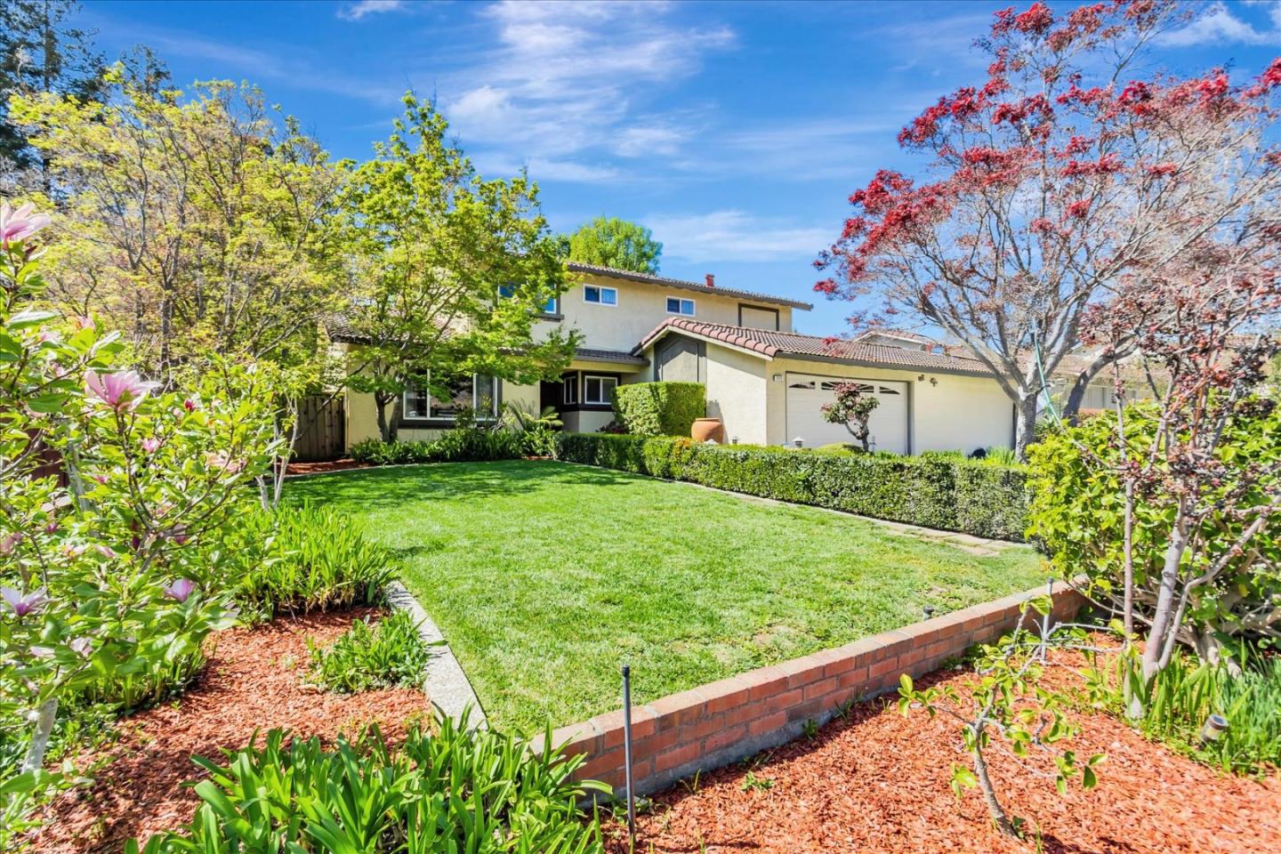 Detail Gallery Image 2 of 61 For 2213 Stratford Dr, Milpitas,  CA 95035 - 4 Beds | 3 Baths