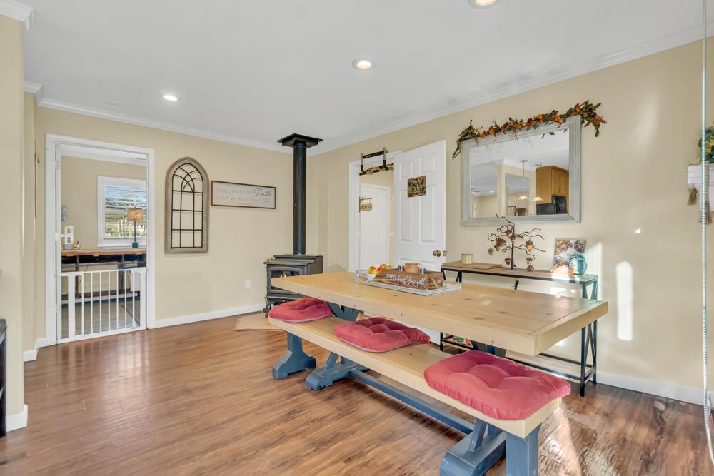 Detail Gallery Image 21 of 50 For 154 Crusader Rd, Diamond Springs,  CA 95619 - 3 Beds | 2 Baths