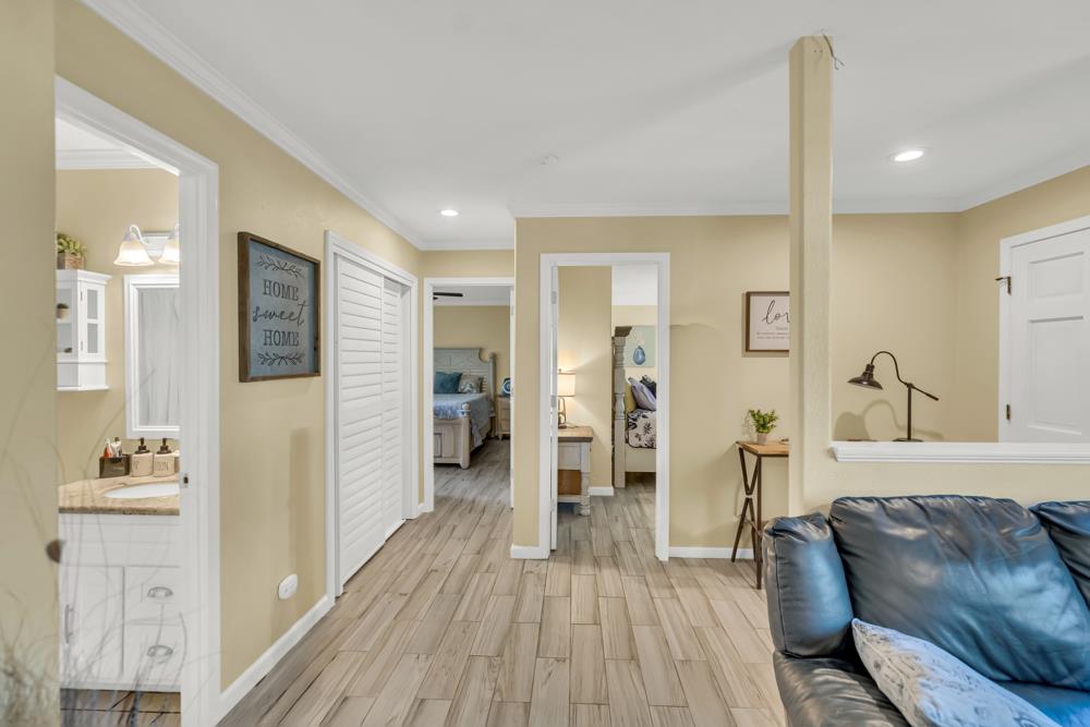 Detail Gallery Image 5 of 50 For 154 Crusader Rd, Diamond Springs,  CA 95619 - 3 Beds | 2 Baths
