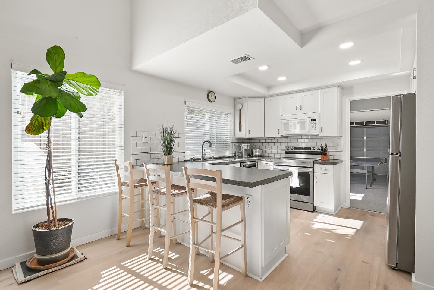 Detail Gallery Image 12 of 33 For 7912 El Astillero Pl, Carlsbad,  CA 92009 - 3 Beds | 2 Baths
