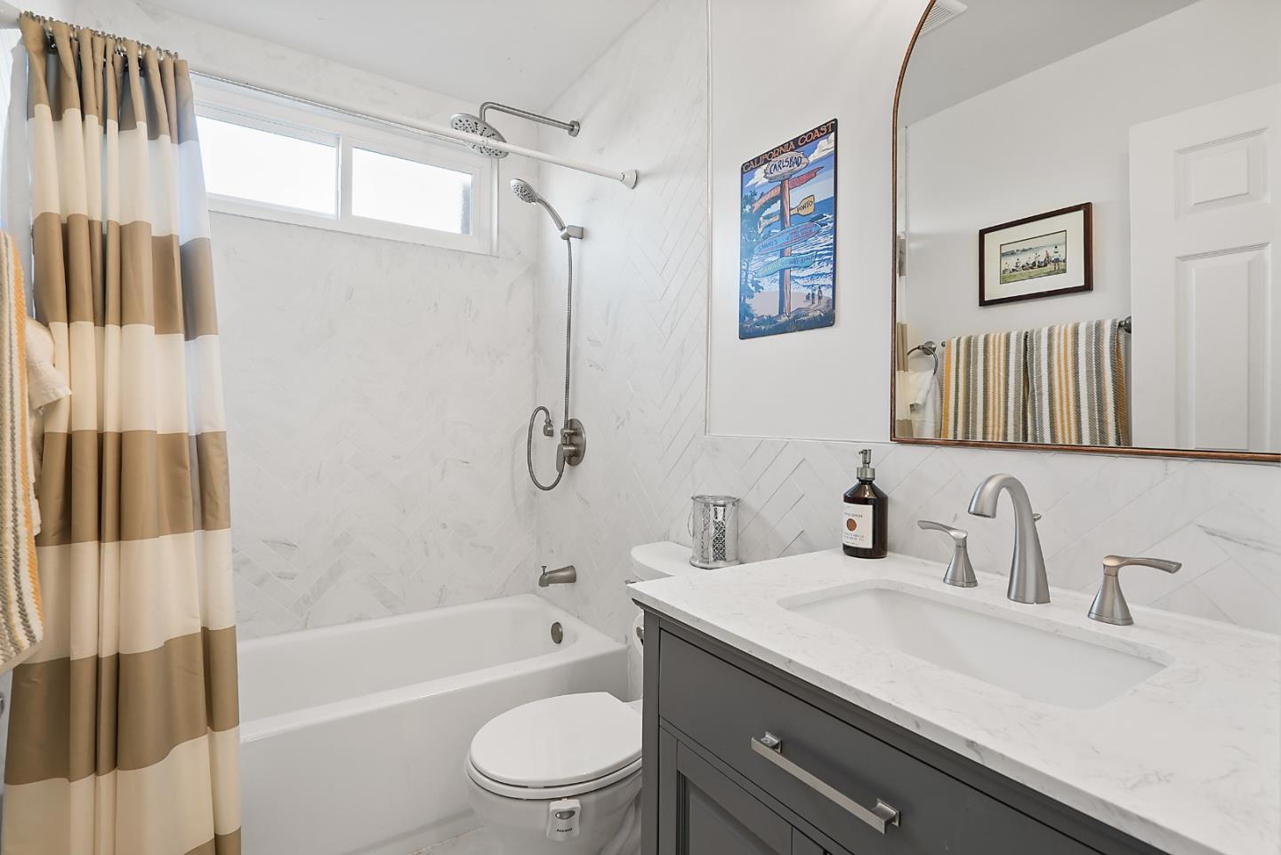 Detail Gallery Image 25 of 33 For 7912 El Astillero Pl, Carlsbad,  CA 92009 - 3 Beds | 2 Baths