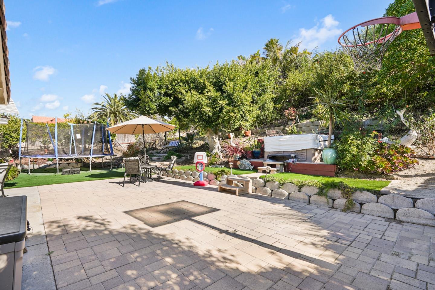 Detail Gallery Image 32 of 33 For 7912 El Astillero Pl, Carlsbad,  CA 92009 - 3 Beds | 2 Baths
