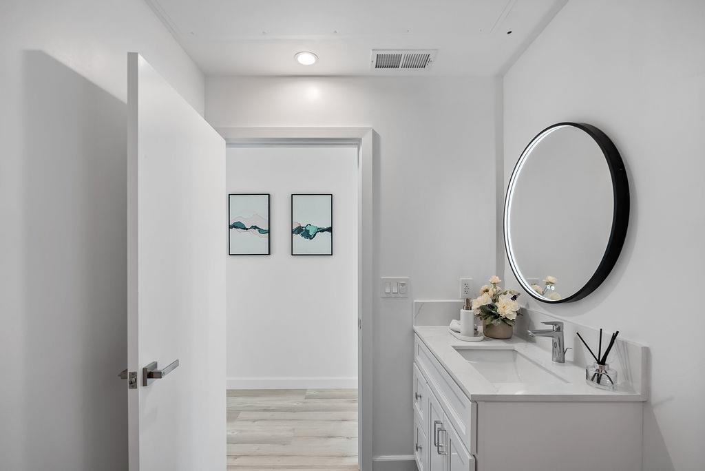 Detail Gallery Image 21 of 41 For 889 Mclellan Dr #208,  South San Francisco,  CA 94080 - 2 Beds | 2 Baths