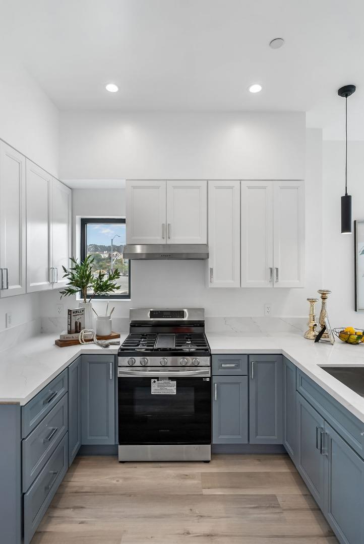 Detail Gallery Image 27 of 41 For 889 Mclellan Dr #208,  South San Francisco,  CA 94080 - 2 Beds | 2 Baths