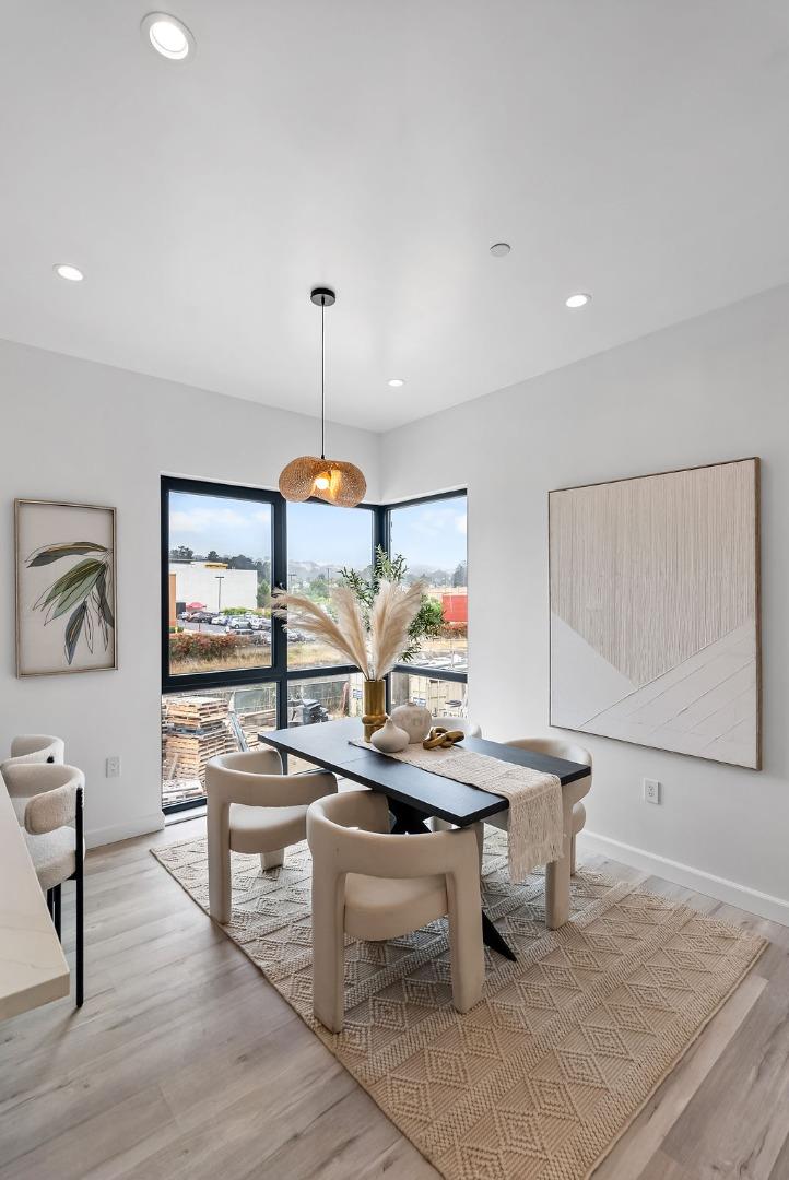 Detail Gallery Image 30 of 41 For 889 Mclellan Dr #208,  South San Francisco,  CA 94080 - 2 Beds | 2 Baths