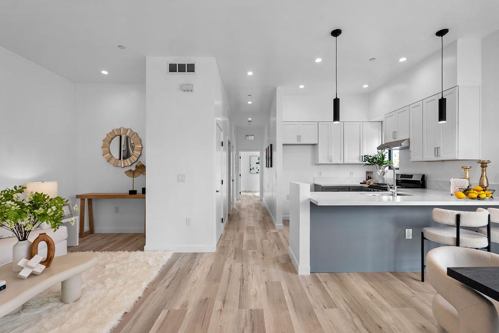 Detail Gallery Image 33 of 41 For 889 Mclellan Dr #208,  South San Francisco,  CA 94080 - 2 Beds | 2 Baths
