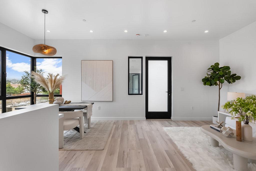 Detail Gallery Image 36 of 41 For 889 Mclellan Dr #208,  South San Francisco,  CA 94080 - 2 Beds | 2 Baths