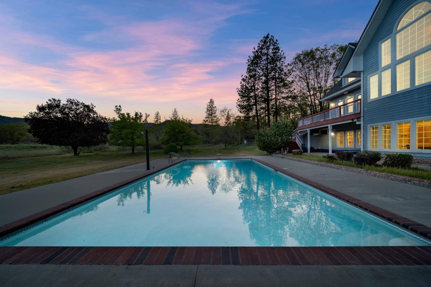 Detail Gallery Image 23 of 72 For 5422 Schulmeyer Gulch Rd, Yreka,  CA 96097 - 6 Beds | 4/1 Baths