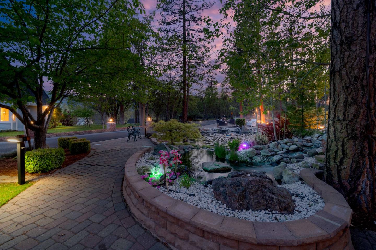 Detail Gallery Image 26 of 72 For 5422 Schulmeyer Gulch Rd, Yreka,  CA 96097 - 6 Beds | 4/1 Baths