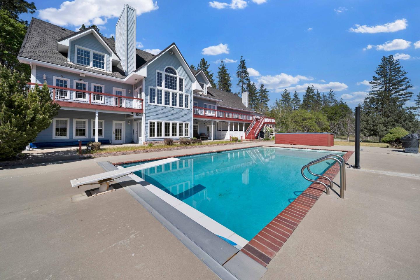 Detail Gallery Image 29 of 72 For 5422 Schulmeyer Gulch Rd, Yreka,  CA 96097 - 6 Beds | 4/1 Baths